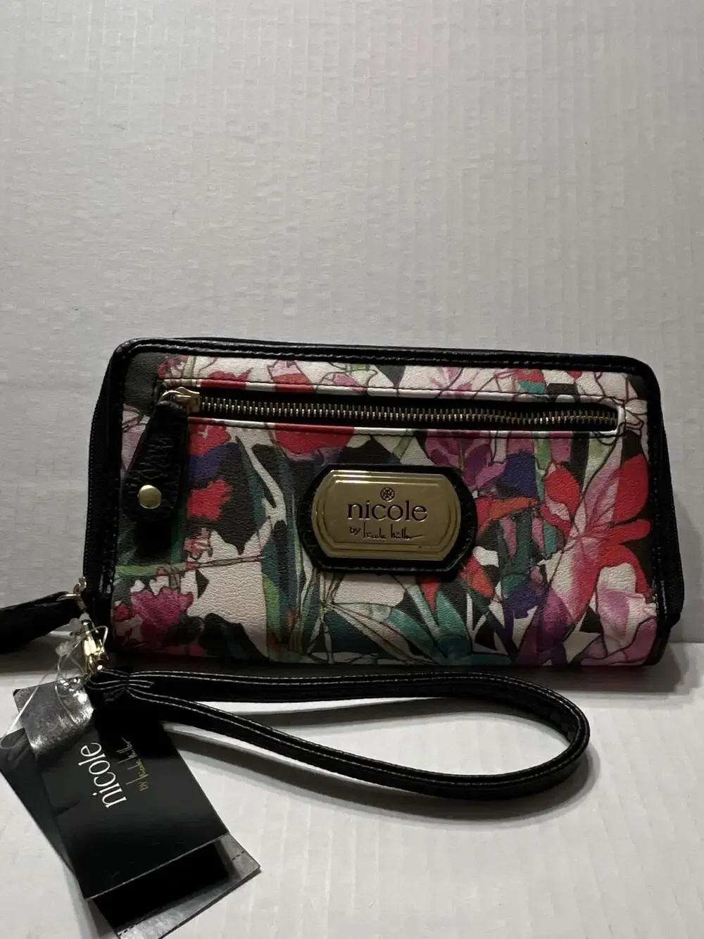 Nicole by Nicole Miller Cara Trp Zip Wallet Stn Gls Petals Floral Wristlet